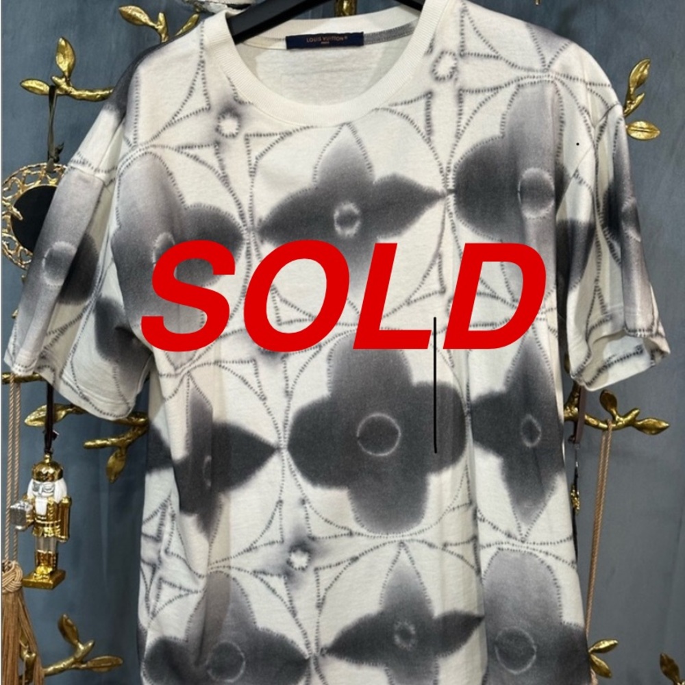 L.V shirt S white and grey